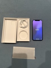 Apple iPhone 12, 256GB – Fully Unlocked – Used Very Good With Original Box