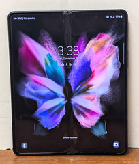 Samsung Galaxy Z Fold3 SM-F926U 256GB Phantom Black