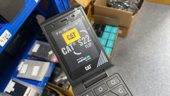 CAT S22 Flip Phone 16GB 2.8 » Unlocked Rugged Smartphone Black Good Working