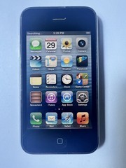 Apple iPhone 3GS 16GB Black AT&T MC135LL/A A1303 NICE iOS 6.1.6 -Good Condition