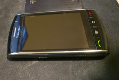 BlackBerry Storm 1 – 9530 (Verizon) Vintage Smartphone – Powers On / No Battery