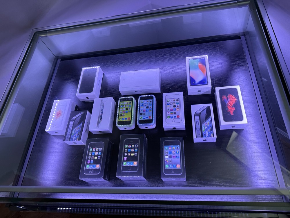 RARE APPLE IPHONE 1st Gen 2G 16GB SEALED – LARGEST NEW VINTAGE COLLECTION