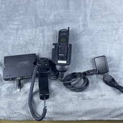 Qualcomm Globalstar GSP-1600 Tri-Mode Satellite Phone, GCK-1225 Antenna Bundle