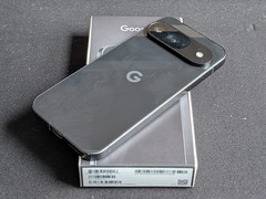 Google Pixel 9 | Factory Unlocked | Obsidian 128GB | Grade A | w/ Box BUNDLE!