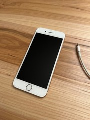 Apple iPhone 6s (Rose Gold, 64GB, Unlocked) Good Condition, FREE Fast Shipping!