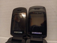 (x2) Samsung – Gray and Black ( AT&T / Cingular ) Very Rare Flip Phone