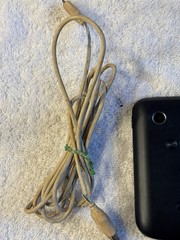 LG 306G / LG306G – Black ( TracFone ) Cellular Phone