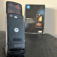Motorola Rokr Z6 complete in box