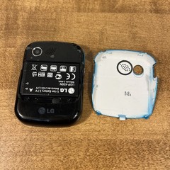LG Remarq LN240 2.4&Prime; LCD Bluetooth Sprint Cellular Slider Cell Phone Turquoise