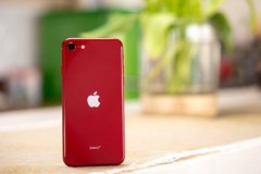 New Apple iPhone SE 3rd Gen (2022) 5G A2595 64GB/128GB/256GB Factory Unlocked