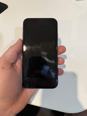 Apple iPhone 11 – 128 GB – Black – Unlocked ATT T-Mobile Verizon Minor Scratches