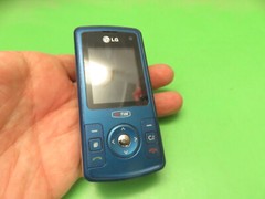 Vintage LG UMTS KU385 Phone Without Battery – Read Description