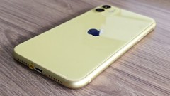 Apple iPhone 11 Unlocked- 64/128/256 GB Boxed With Accessories Random Color