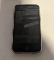 Apple iPhone 3GS (A1303) – Black (AT&T) READ Below