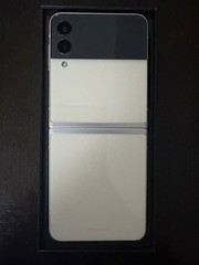 Samsung Galaxy Z Flip3 5G Cream 128GB, Verizon, SM-F711U