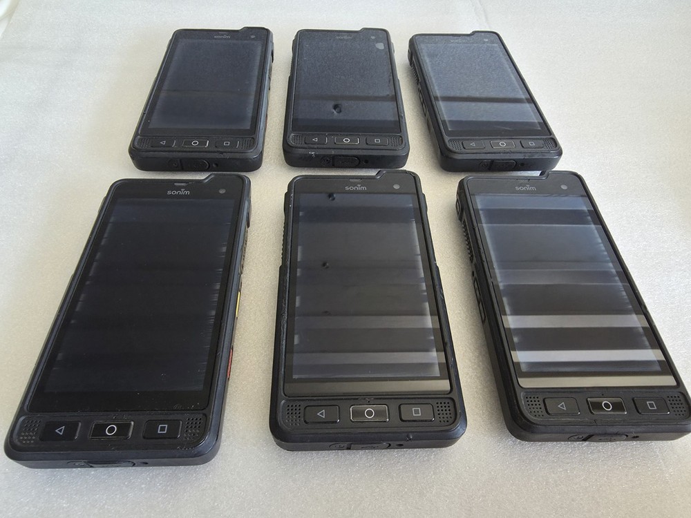Lot of 6 Sonim Rugged Smartphone XP8 XP8800 64GB Black AT&T Dual SIM