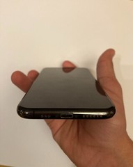 Apple iPhone XS – 256GB – Space Gray (Unlocked) A1920 (CDMA + GSM)