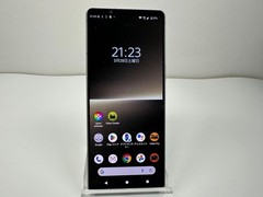 Sony Xperia 1 V Platinum Silver 256GB 12GB RAM Dual SIM Factory Unlocked 5G 4K