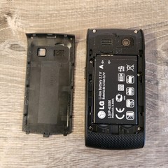 LG GU295 AT&T Cellular 3G Slider Push To Talk Cellular Mobile Phone Black