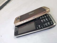 Nokia E Series E52 – random color Smartphone