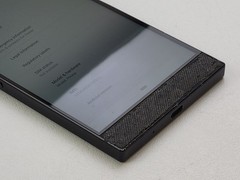 Razer Phone 1 (2017) (RZ35-0215) 64GB (GSM Unlocked) – *SPOTTY TOUCH* – H5670
