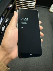 NOTHING PHONE 2 UNLOCKED – Very Good Condition