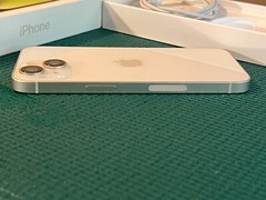 Apple iPhone 14 – 128 GB – Starlight (Unlocked) (CDMA + GSM) A2649 ESim