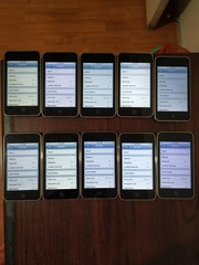 Lot of 10 Apple iPod Touch 2nd Generation 8GB A1288