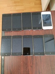 Lot of 10 Apple iPod Touch 4th Generation 32GB A1367