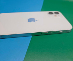 Apple iPhone 12 A2172 64GB | Unlocked | Green | New Battery – Grade B-