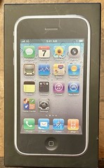 Apple iPhone 3G S 8 GB with Box