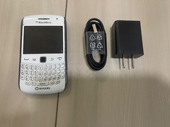 BlackBerry Curve 9360 – 512 MB – White (Unlocked) (CA)