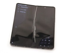 Samsung Galaxy Z Fold4 SM-F936U 12GB RAM 512GB Verizon – As Is Defective LCD