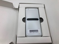 KYOCERA KYF42 GRATINA KEITAI Android Flip phone White colar unlocked JP New