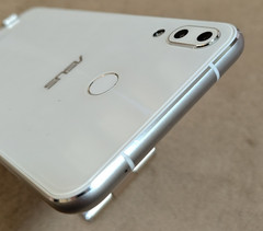 ASUS ZenFone 5 ZE620KL 64GB 6GB RAM SIM Free Dual SIM Android Phone
