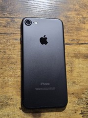 Apple iPhone 7 – 32 GB – Black (Unlocked) Battery 80%
