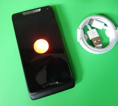 Motorola DROID RAZR M XT907 8GB (VERIZON) BLACK FREE BUNDLE & SHIPPING