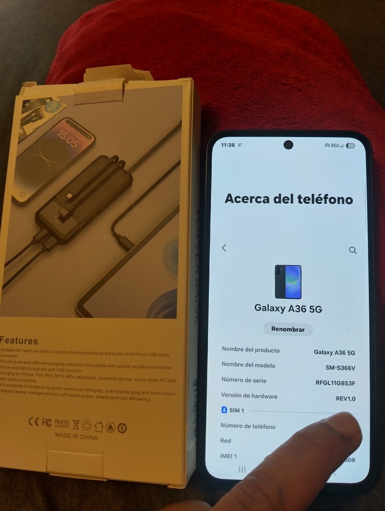 Samsung Galaxy A36 5G Verizon 128 AND POWER BANk