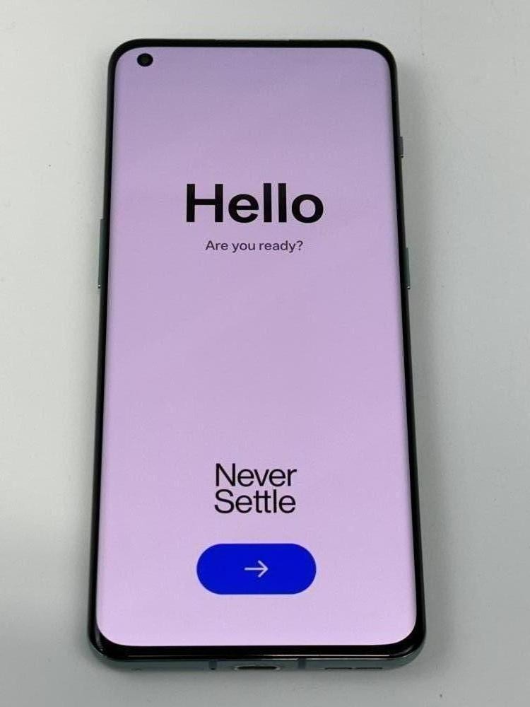 OnePlus 10 Pro 5G 128GB NE2215 Emerald Forest (Unlocked) – Broken