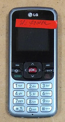 LG 100 / LG100 – Gray and Black ( CDMA ) Rare Cellular Phone
