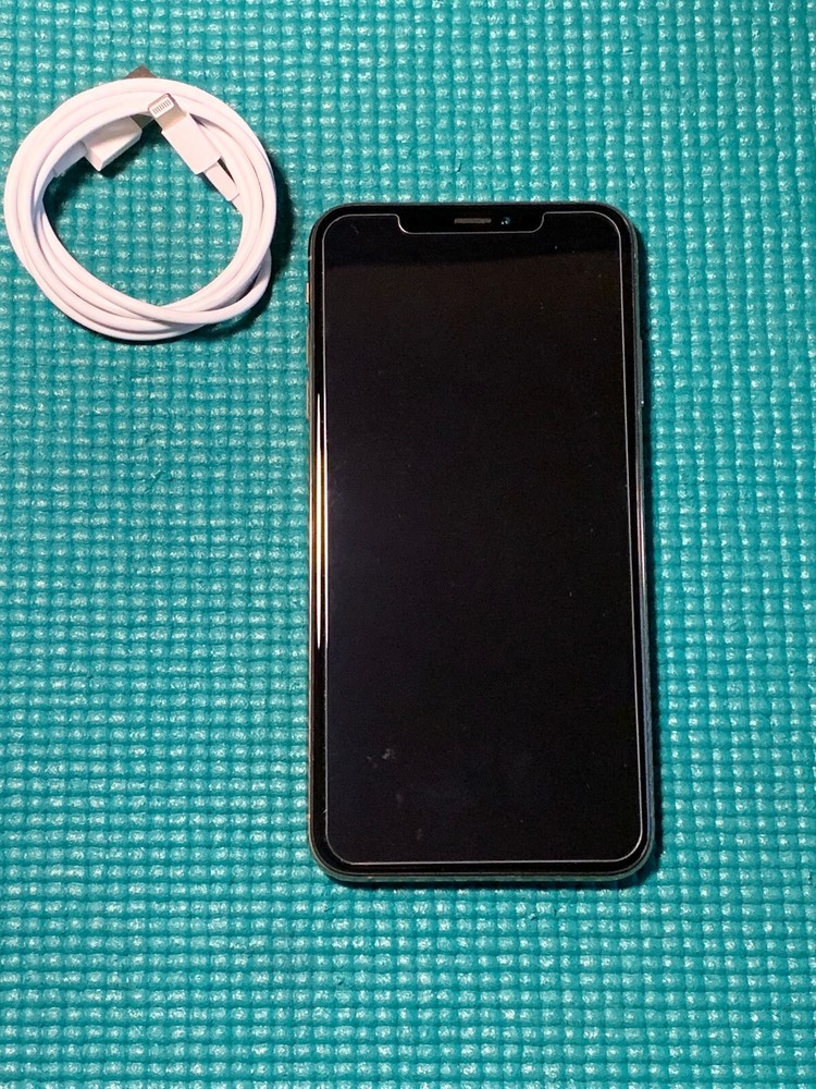 Apple iPhone XS Max – 64GB – Gold (Unlocked) A1921 (CDMA + GSM)