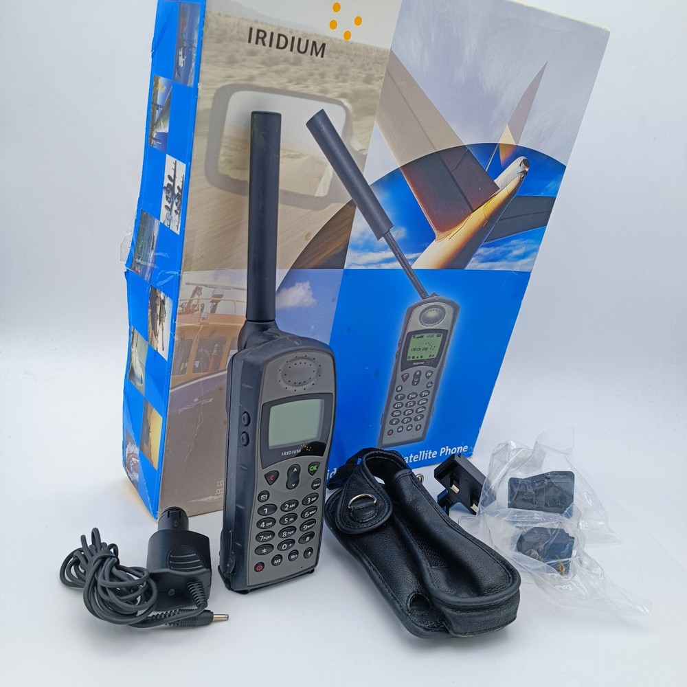 Iridium 9505A Satellite Phone w/ 12V Charger Accessories in Original Box