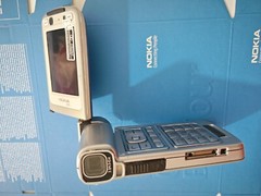 Original Nokia N93 N93i 3G WIFI 3.15MP 2.4&Prime; Camera Unlocked Rotatable Cell Phone