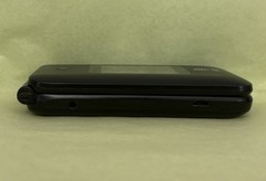 AT&T Cingular Flip IV U102AA 4GB Flip Phone KaiOS Black w/ USB Charge Cord & Box
