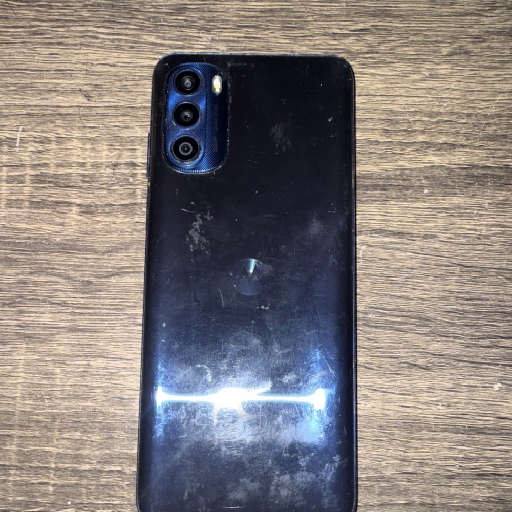 Motorola Blue Smartphone Triple Rear Camera Type-C 3.5mm Jack Bar Style