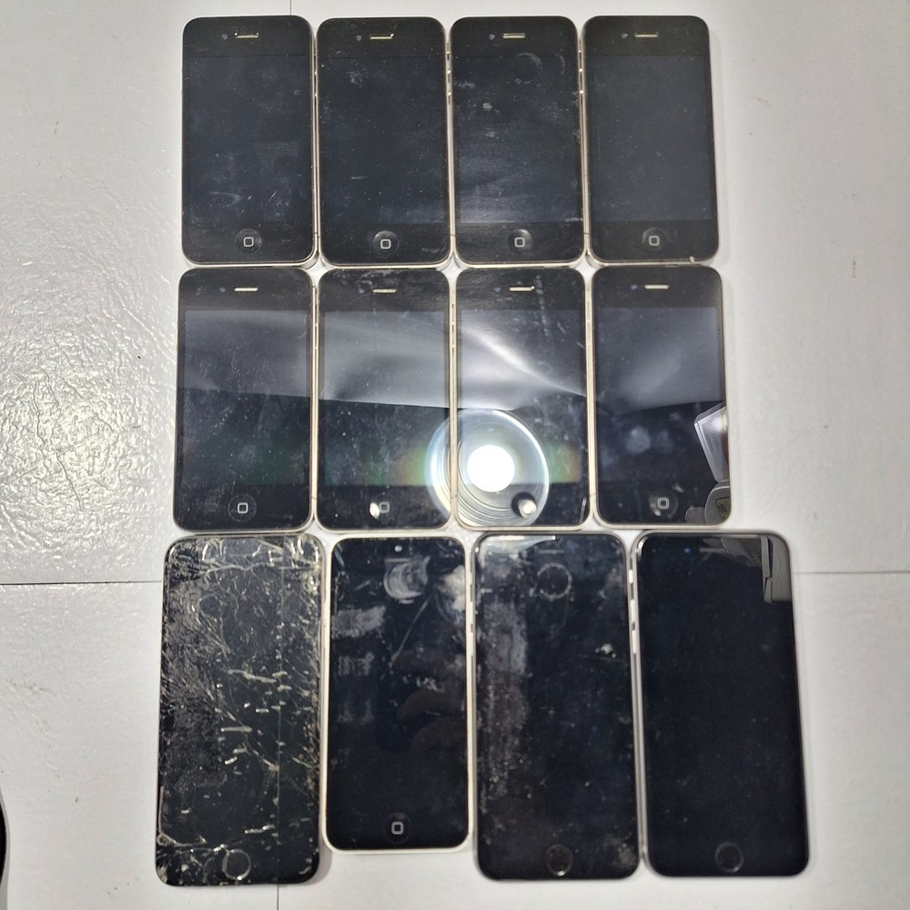 (12) Apple iPhone 4 8GB Black Model A1332 For Parts A1549 A1532 A1688