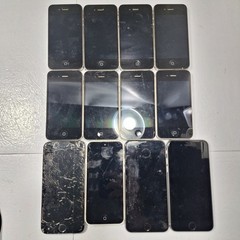 (12) Apple iPhone 4 8GB Black Model A1332 For Parts A1549 A1532 A1688
