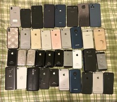 One RANDOM Apple iPhone or Android for Scrap, Parts