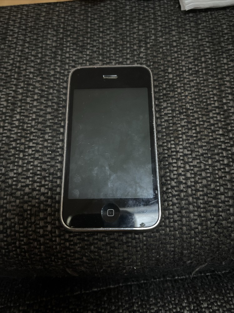 Apple iPhone – 16 GB – Black (Unlocked) (Single SIM)