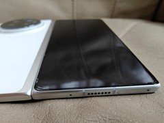 Vivo X Fold 3 Pro 16gb-ram 1TB Unlocked dual sim 10x zoom camera google play